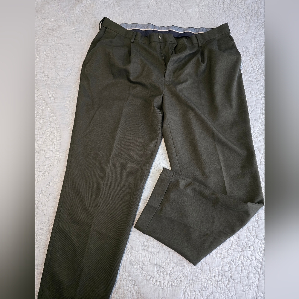 Saddlebred Men's Charcoal Gray Dress Pants